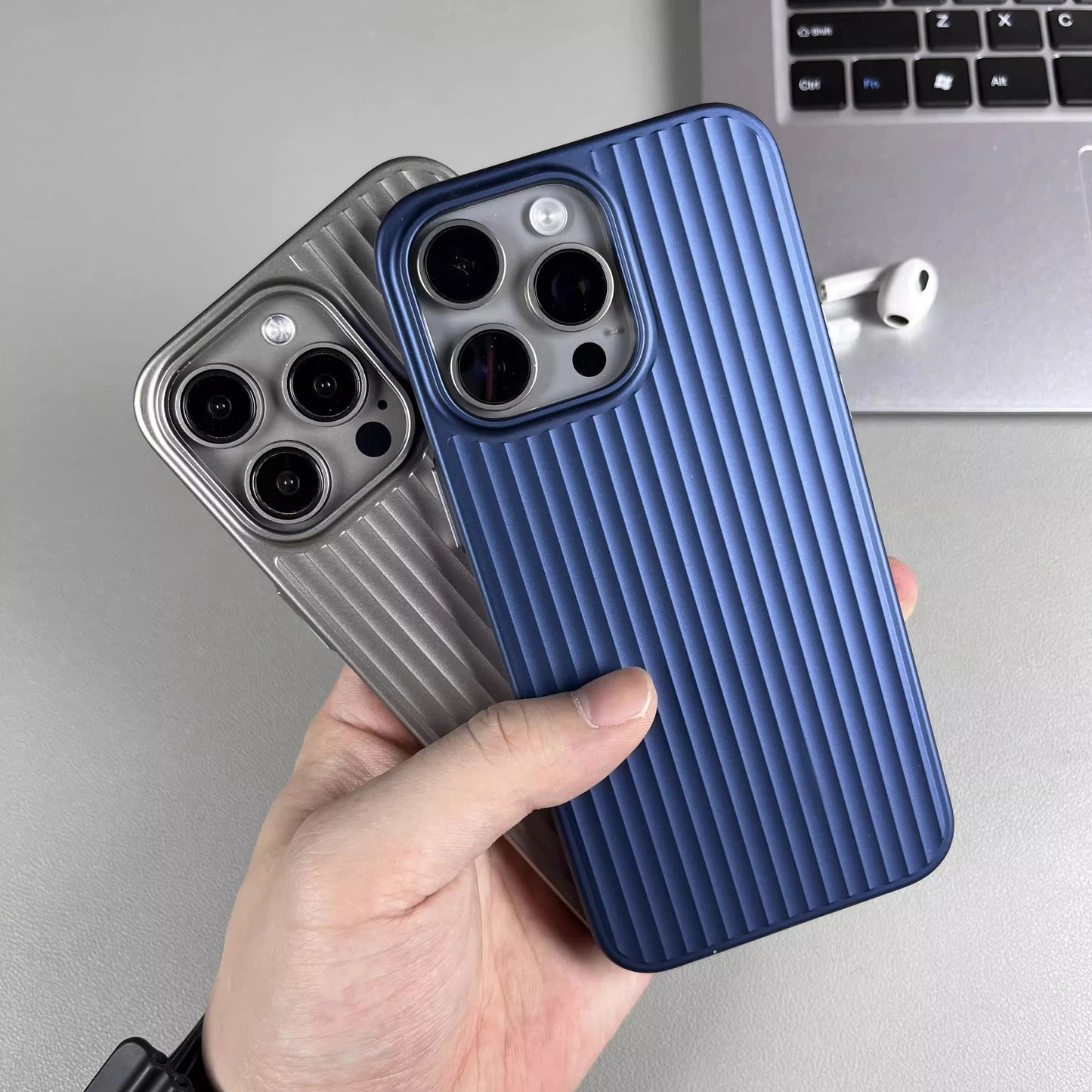 Luxury Wave Phone Case for iPhone 16, 15, 14, 13 & 12 Pro Max | Shockproof Anti-Scratch Protective Cover